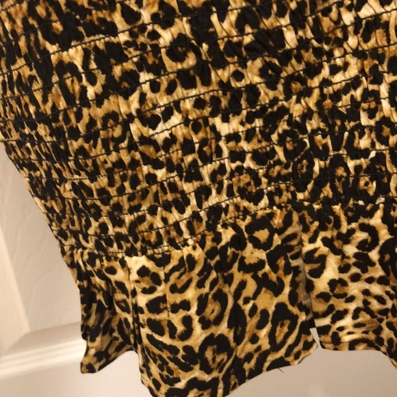 Jessica Simpson sexy top - Picture 8 of 15